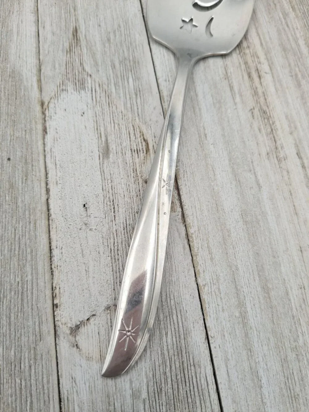 Oneida Community Stainless Steel Star Design Cake Pie Spatula Server 9 1/2